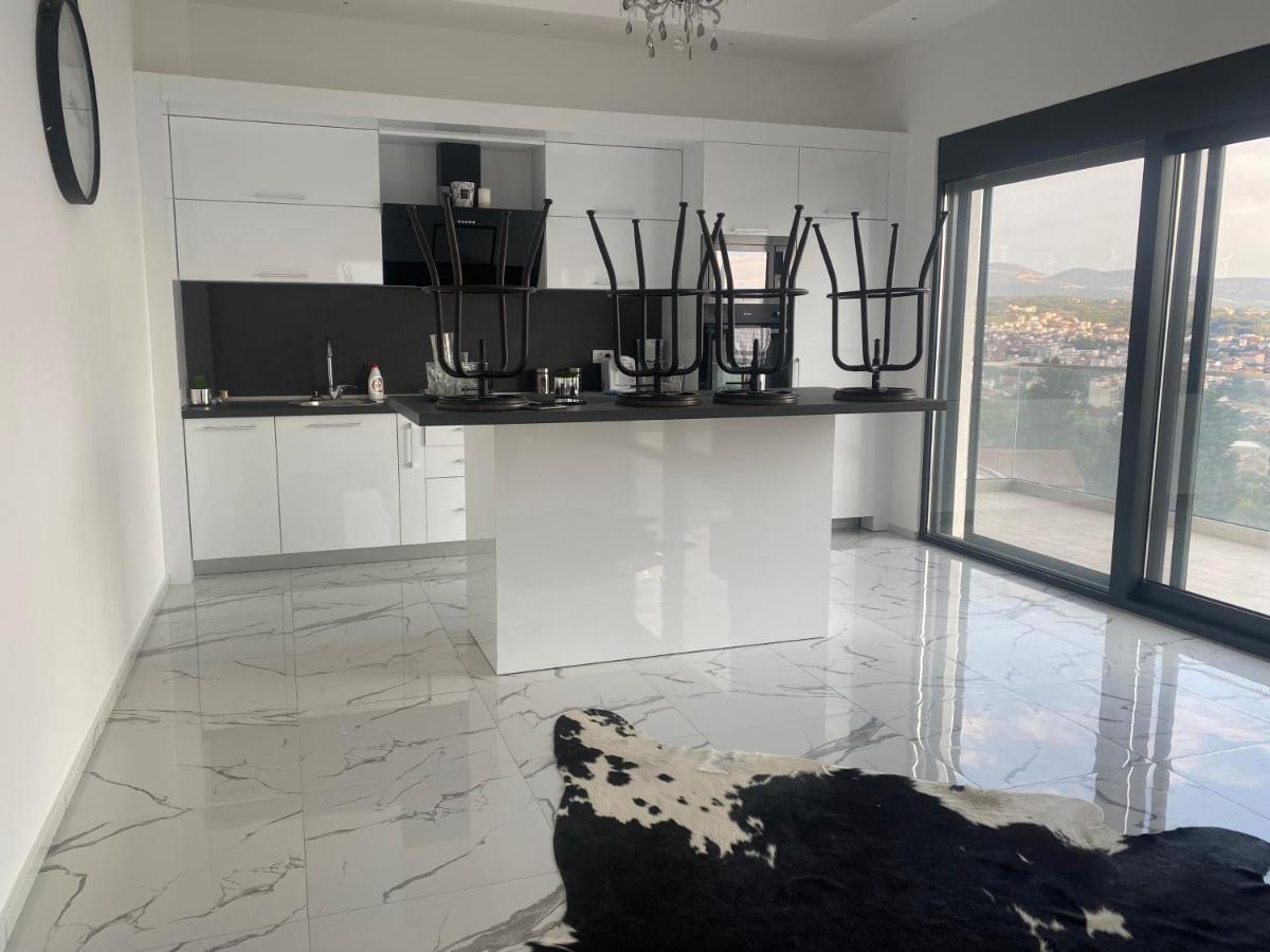 Appartement A. Montenegro à Dobra Voda Extérieur photo